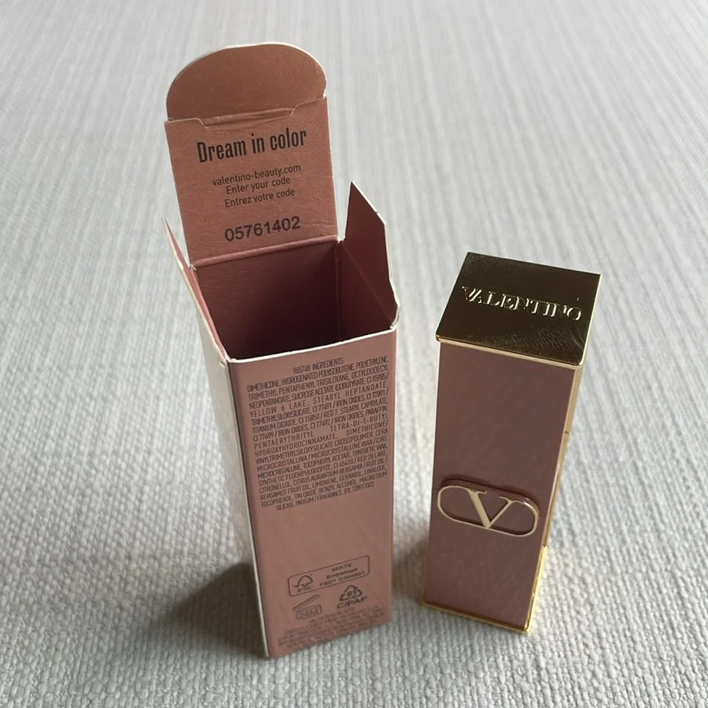 Valentino Rosso Valentino Satin Lip Color — 142A flirty nude
